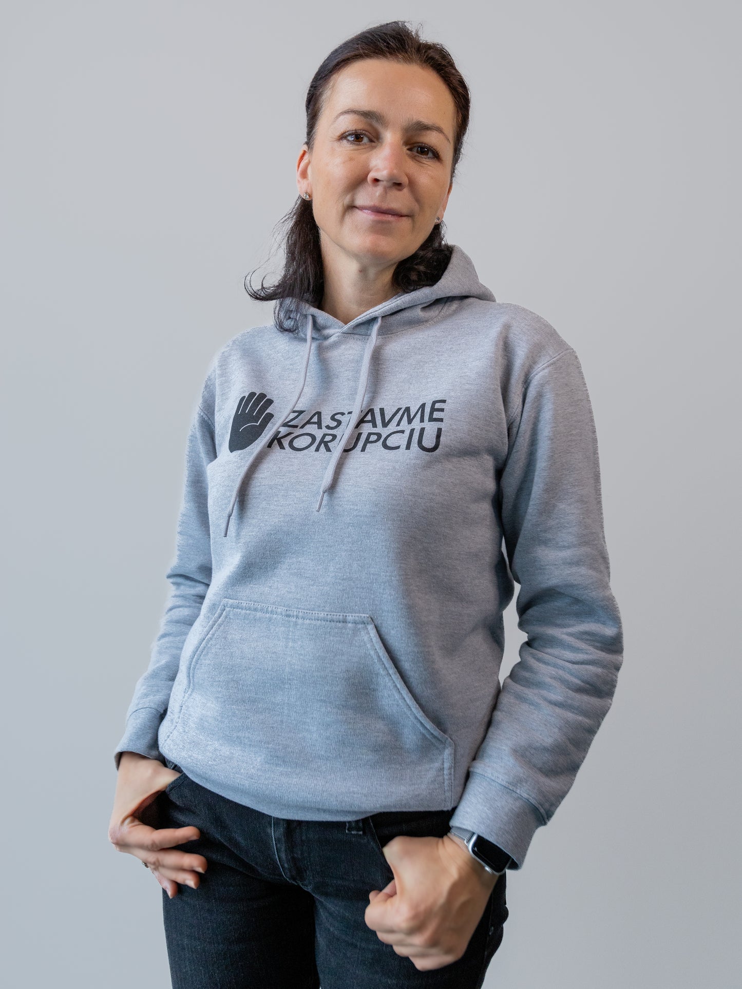 Šedá mikina s čiernym nápisom UNISEX